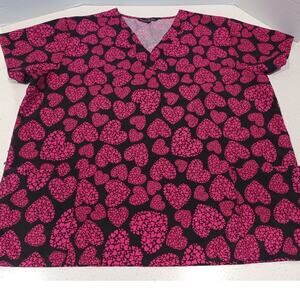 Women's Divine Cuirves Scrub Top Cassandra Size 2X Black/Pink hearts
